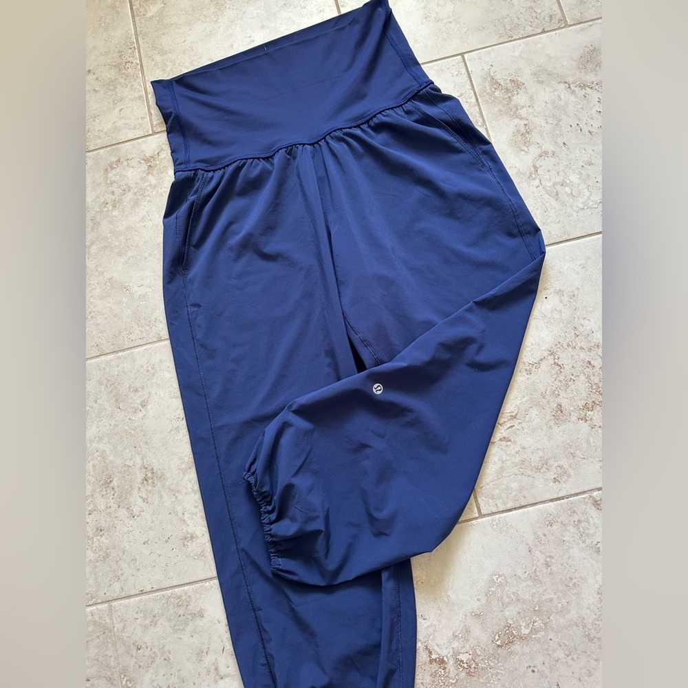 Lululemon Foldover Waist Om Pants - Picture 2 of 5